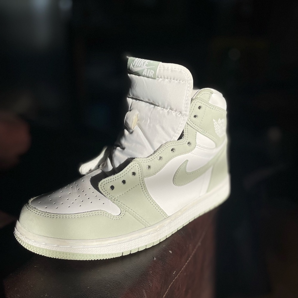 Jordan 1 Retro High OG Seafoam womans- CD0461-002 Sneakers
